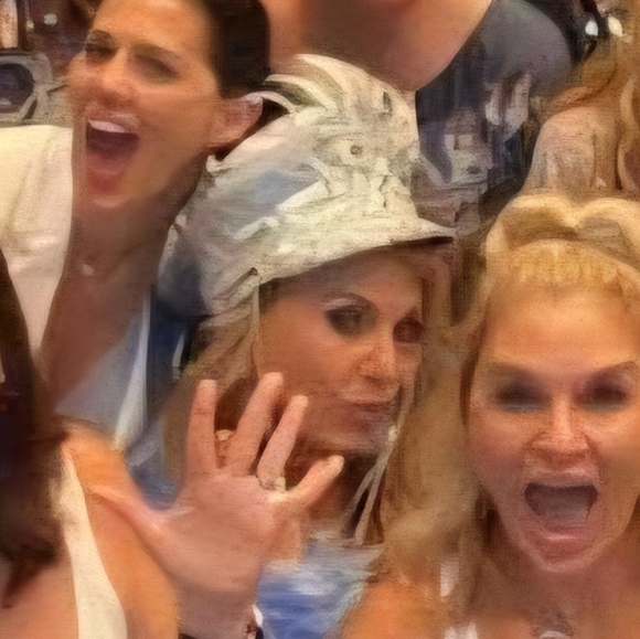 Holigraphic Irodescent Captains Hat W Feathers & Bling Embelleshments - Picture 14 of 14